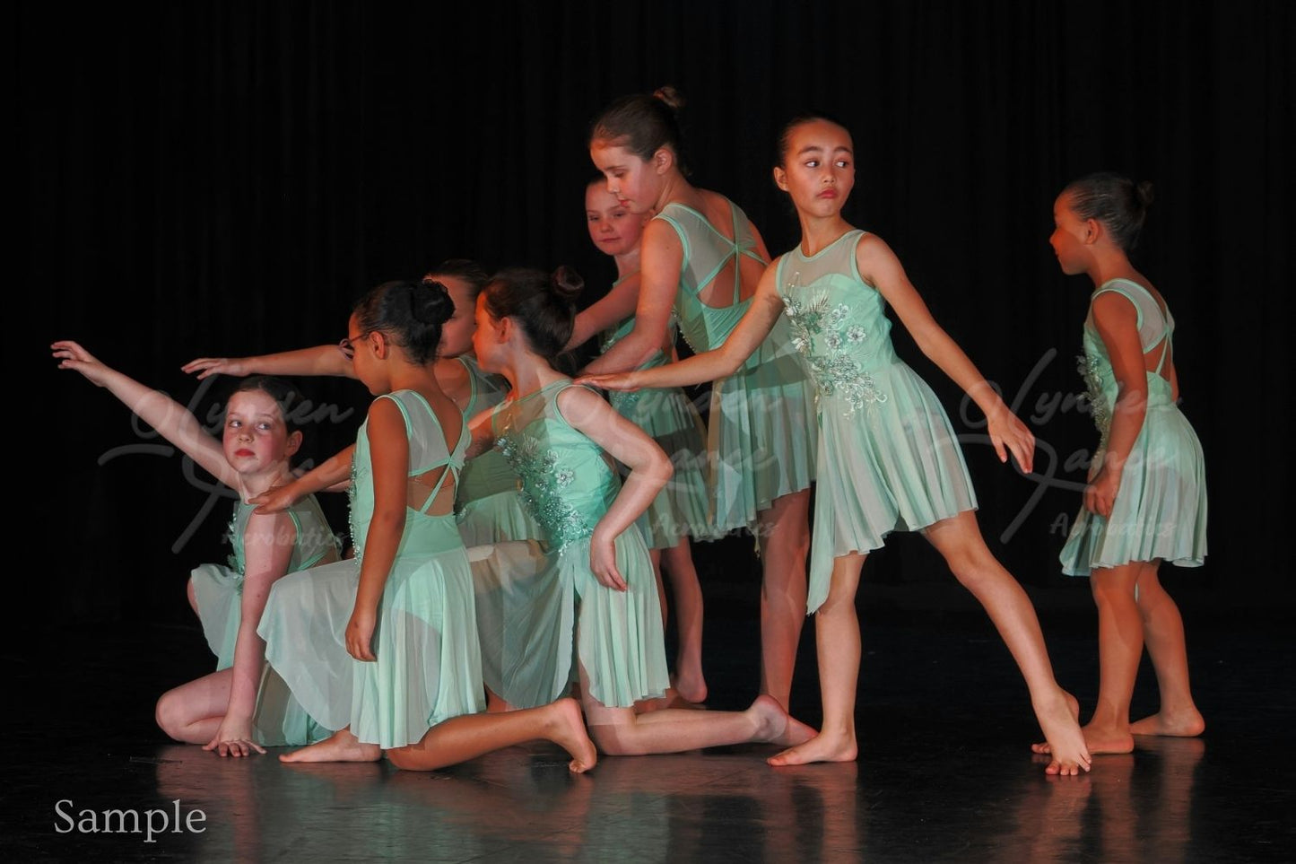 Danceforce 25 Photograph Bundle – Digital Download